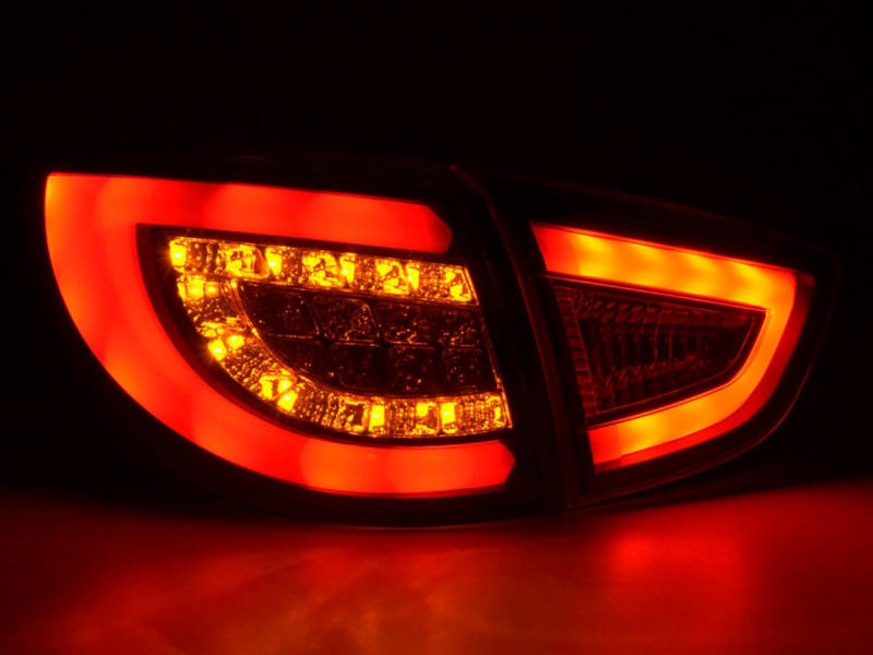 Achterlichten Hyundai IX35 09-13 LED Tube Zwart/Smoke
